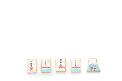 お年玉袋とHAPPY NEW YEARのアイシングクッキー