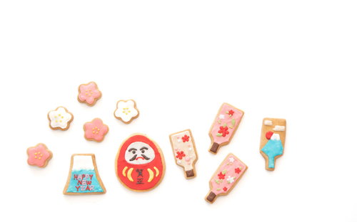 お正月のだるまと羽子板のアイシングクッキー