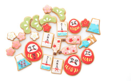 お年玉や羽子板、だるまなどお正月向けのアイシングクッキー