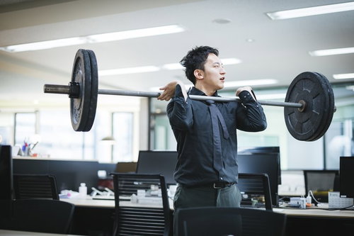 経営者の責任の重みとバーベルの重みどっちが重たいと思う？