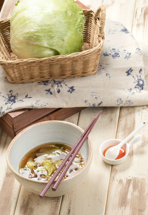 おいしかぁ～便・レタスしかない時のシンプルスープ