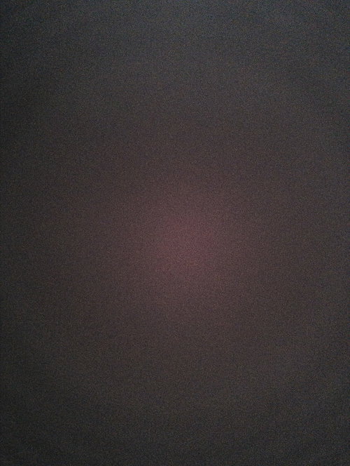 薄暗いグレーとピンクのグラデーションノイズテクスチャー