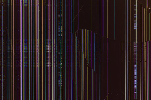 破損した液晶モニターの画面に走る縦ラインノイズ