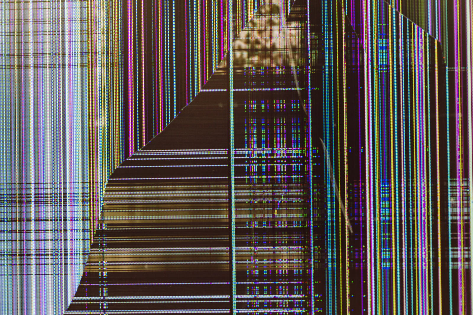 液晶画面に縦縞やノイズが発生した破損モニターのテクスチャー