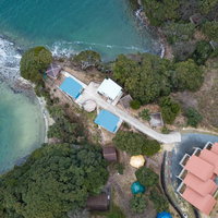 長崎県時津町の崎野自然公園にあるコテージ付近を空撮の写真