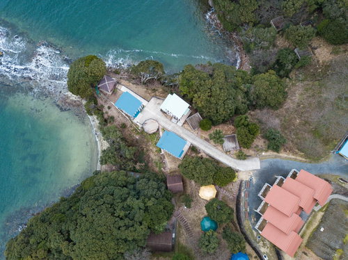 長崎県時津町の崎野自然公園にあるコテージ付近を空撮