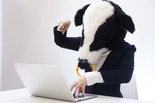 物凄く仕事をしているかのようなライターのタイピング