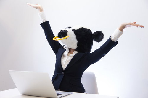 今日も残業が確定した社畜牛