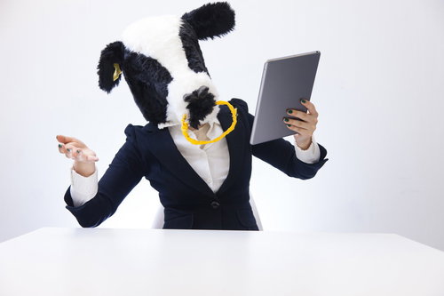 「何言ってんだよこいつ」とクソリプに呆れるアルファ牛ッター