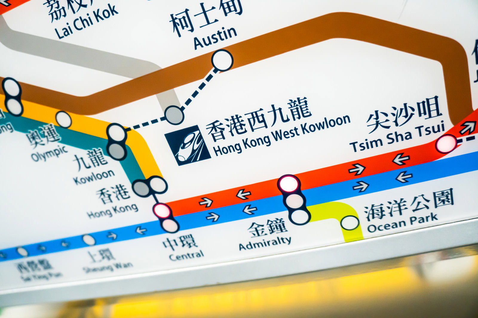 香港西九龍駅に設置された広深港高速鉄道の案内図