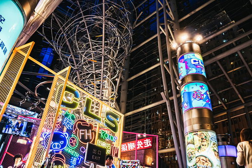 クリスマスモード全開のLangham Placeの子供向けコーナー