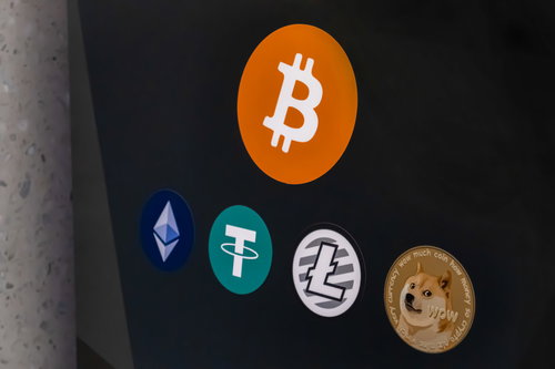 5種類の暗号通貨が購入できるビットコインATM