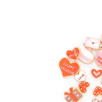 バレンタイン特集のアイシングクッキー、LOVEやハートのメッセージデコレーションの写真