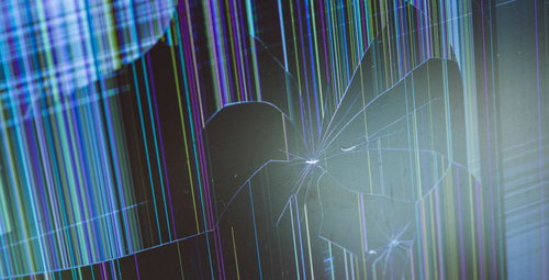 PCモニターに物を投げつけたら液晶画面の表示がドット状にバグってしまった