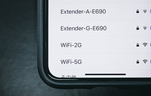 スマートフォンのネットワーク一覧に表示されたWi-Fi 5GHz接続