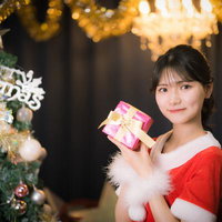 サンタコスの彼女からクリスマスプレゼントの写真
