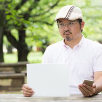 こんなソシャゲに打ち興じている人を、心の底から侮辱しますの写真