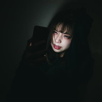 今日も安定の寝不足、スマホ依存の夜中。病む気持ちと疲労の写真