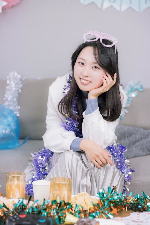 ハピバ女子のパーティーコーディネート|誕生日祝い