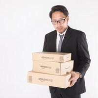 発注した商品を上司が届けにきた...！？の写真