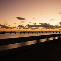 セブンマイルブリッジの夕焼けとシルエットの写真