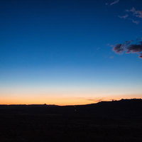 日暮のグラデーション～夕焼け空から夜空への移ろいの写真