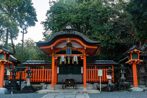 伏見稲荷大の末社・玉山稲荷社