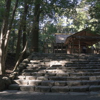 天照大御神の「荒御魂」をお祀りする内宮第一の別宮・荒祭宮（あらまつりのみや）の写真